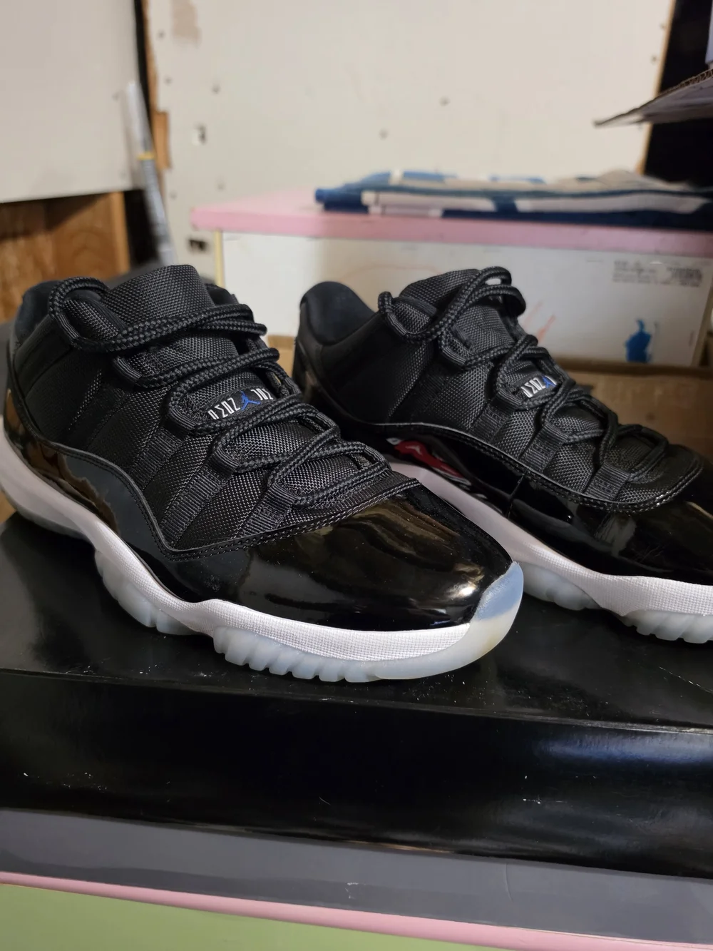 Jordan 11 Low Space Jams 10.5